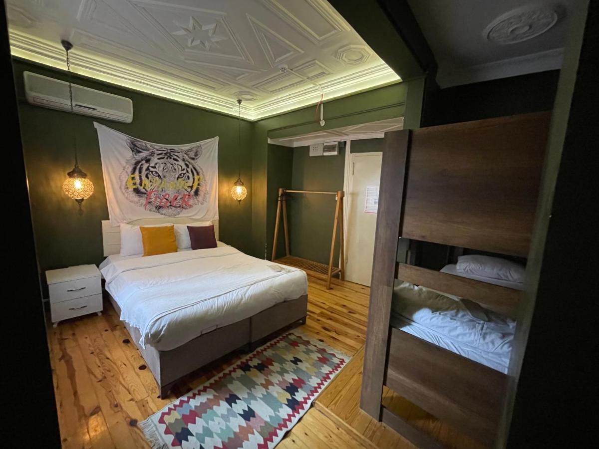 The Local Hostel & Guesthouse Estambul Exterior foto